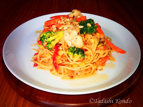 Recipe:超簡単パッタイ風の温野菜パスタ